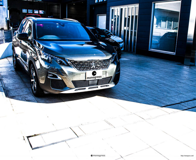 ◎あるる様◎ NEW PEUGEOT 3008​ 本日、いよいよ日本デビュー。 真新しさが目