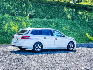 格好良かった Peugeot 308SW