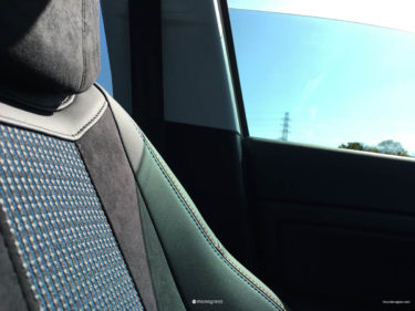 Peugeot 308SW の助手席の乗り心地は運転席をも凌駕する